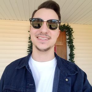 Meet your Posher, Kyle